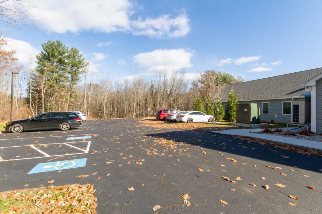 Beaver Lake Assisted Living Parking Lot